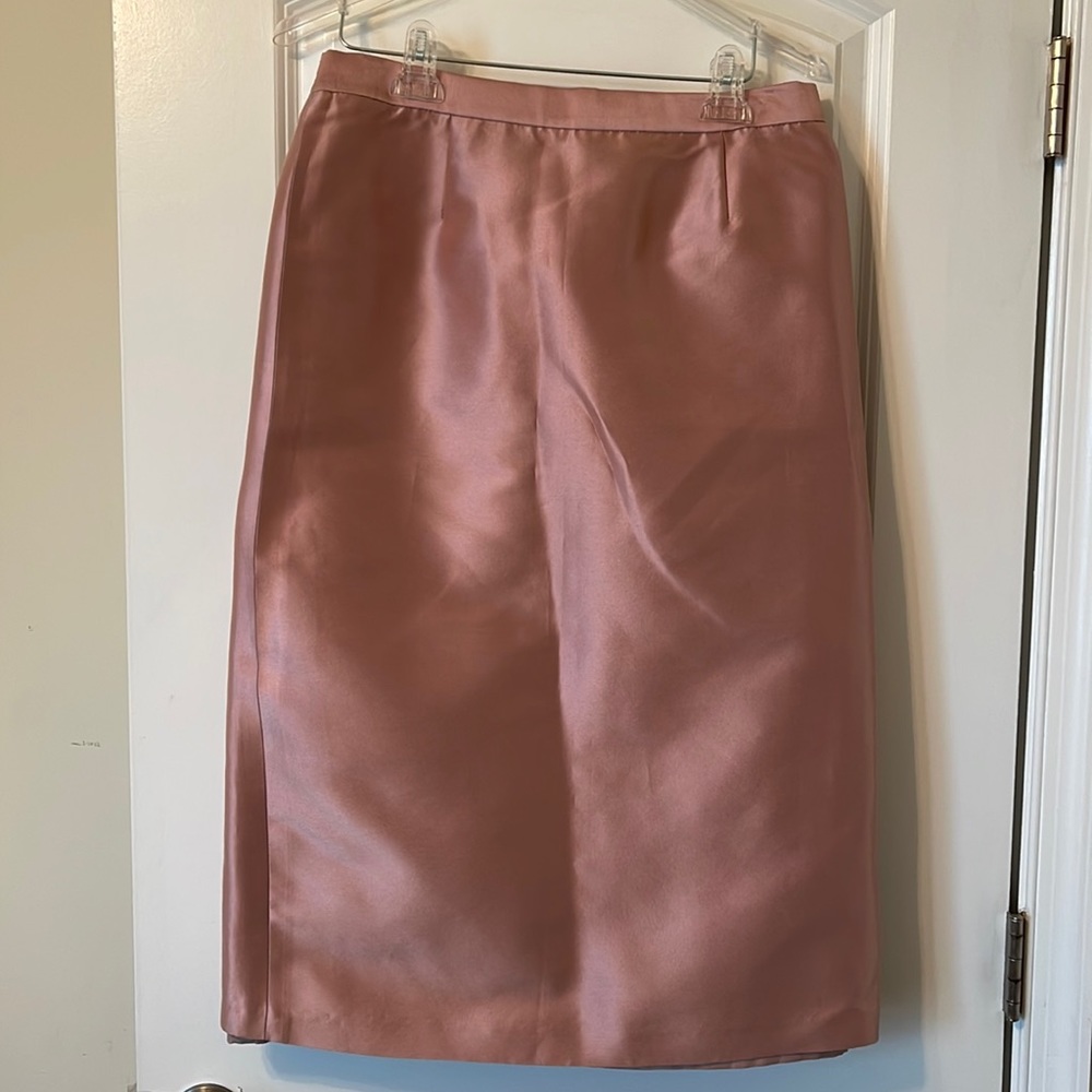 Ashro Fully Lined Skirt With Back Slit, 85 percent Silk, 15 percent wool